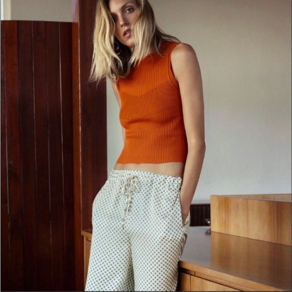 ZARA sleeveless knit top